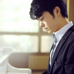 亚洲伊人久久精品
